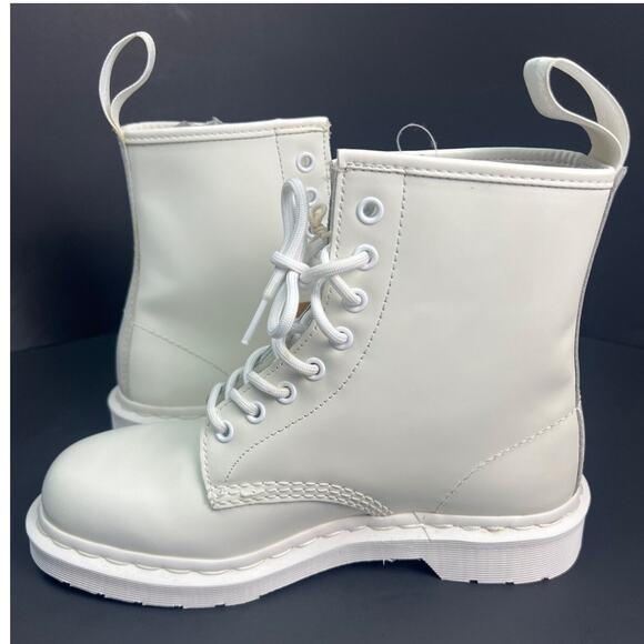 Dr. Martens 1460 Pascal Mono Boots Women's 8 Smooth White Leather 8 Eye Lace Up - Picture 2 of 13